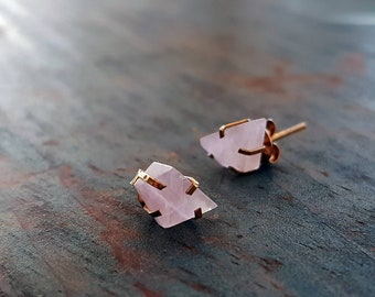 Rose Quartz Stud Earing,14k genuine solid gold or gold plated 925 silver quartz gem crystal, goldplated silver pink stud earrings