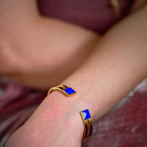 Lapis lazuli Gold Plated Brass Cuff, Lapis lazuli bracelet gold plated brass, Light chic cuff with natural stone image 4