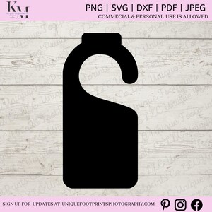 Puede incluir: Silueta negra de un colgador de puerta con una parte superior curva y una base rectangular. La imagen incluye texto en la parte superior que indica los formatos de archivo: PNG, SVG, DXF, PDF y JPEG. El texto también indica que se permite el uso comercial y personal.