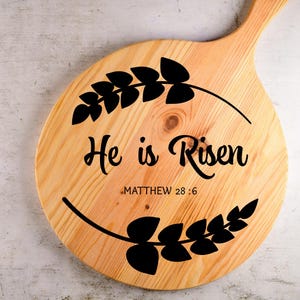 Él ha resucitado Svg / Él ha resucitado Png / Versículo bíblico Svg / Jesús Svg / Cita bíblica Svg / Descarga digital / Descarga instantánea / Cita religiosa
