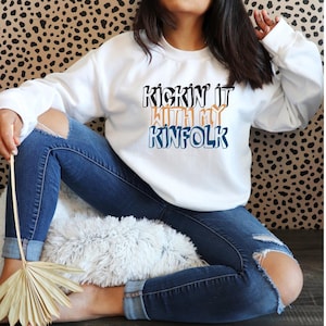 Kickin it with my Kinfolk Svg - Family Reunion Svg - Family Reunion Shirt - Funny Tshirt Design - Cricut File-family gathering-family BBQ