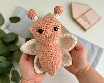 Crochet Butterfly Pattern - Instant Download - PDF Pattern - Amigurumi Pattern