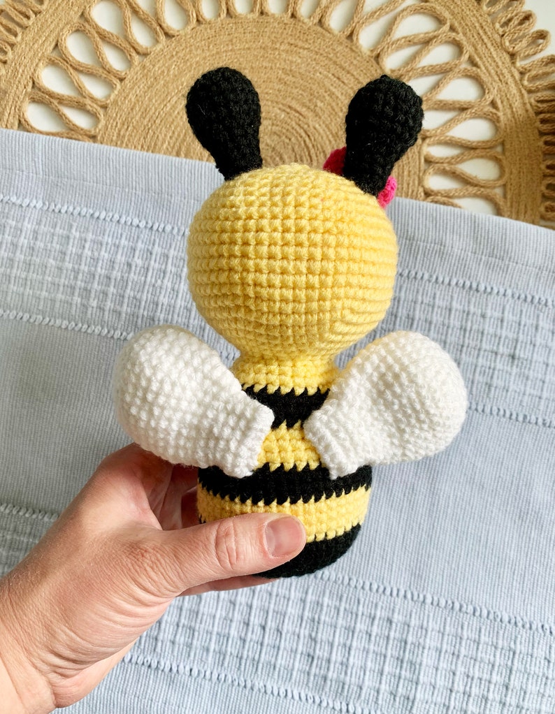 Crochet Bee Pattern - Instant Download - PDF Pattern - Amigurumi Bumble Bee Pattern image 7