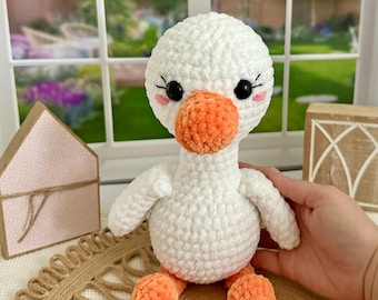 Crochet Plush Goose Pattern - Instant Download PDF - Amigurumi Pattern