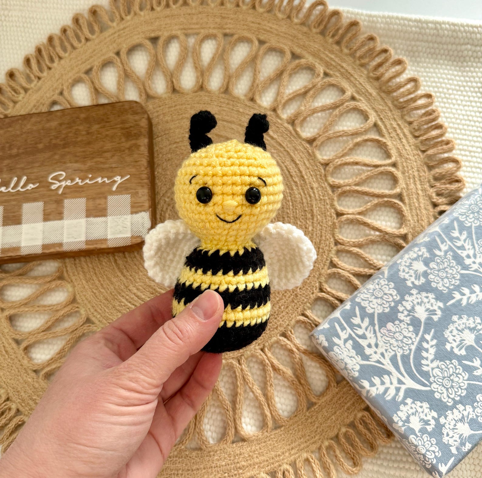 Crochet Mini Bee Pattern - Instant Download - PDF Pattern - Amigurumi ...