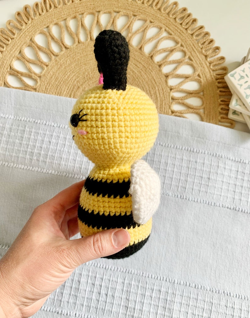 Crochet Bee Pattern - Instant Download - PDF Pattern - Amigurumi Bumble Bee Pattern image 5