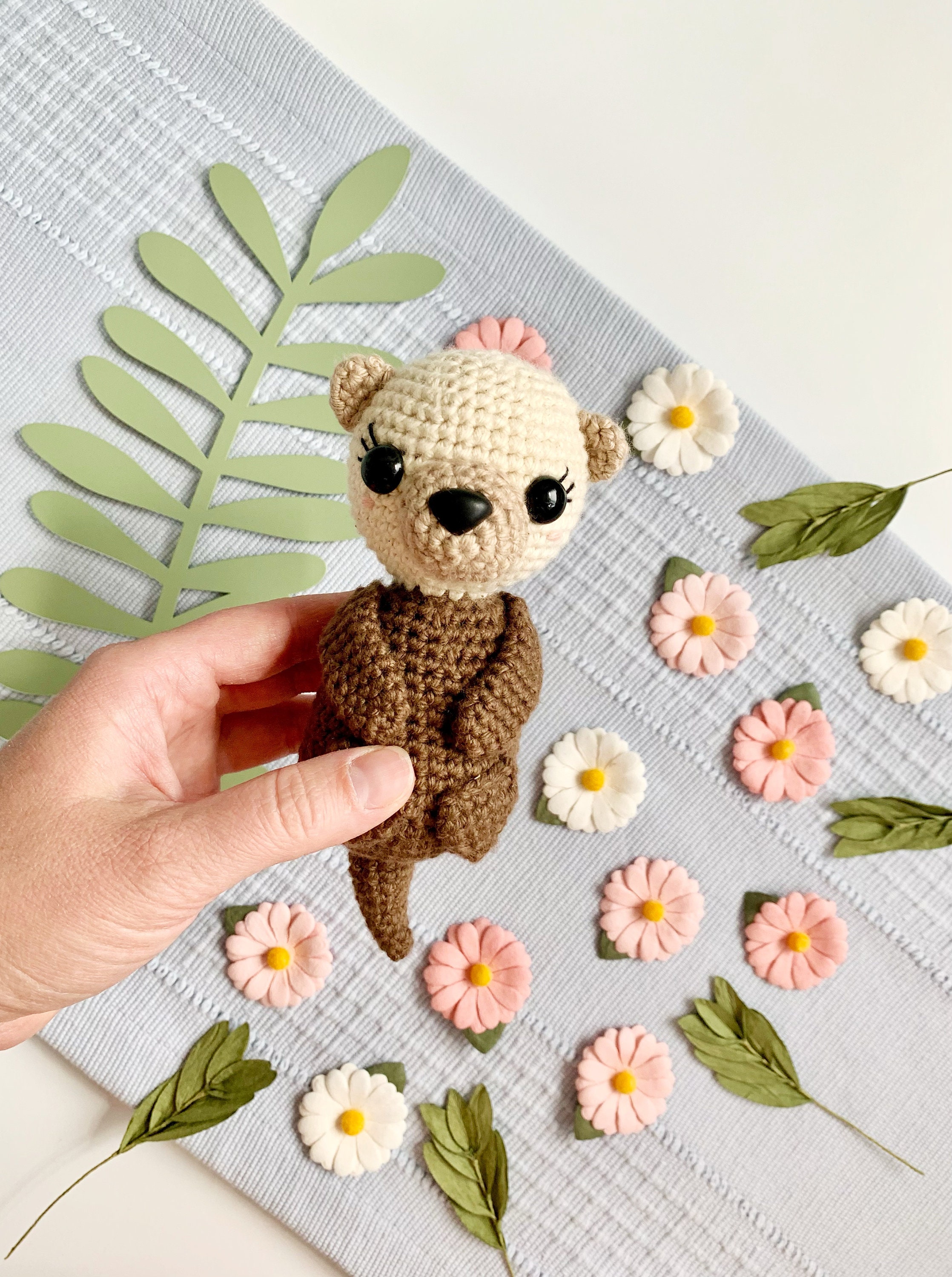 39 Otter Crochet Patterns for Cute Gifts, Nursery Decor, and Pocket-Sized Amigurumi 22 Crochet Otter