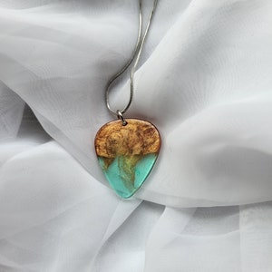 Guitar Pick Necklace (+Colors)