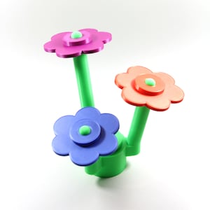 Colorful 3D Printed Flowers | PLA (Bioplastic) Life-Size Building Block-Inspired Bouquet | Home Decor | Vibrant Customizable Flowers