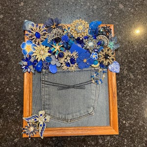 Vintage jewelry art framed vintage jewelry art pictures framed jewelry art Valentine&#39;s bouquet jewelry art flowers framed flower picture
