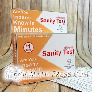 Puede incluir: Un juego de cajas de dos piezas YR Health Sanity Test Kit. Las cajas son naranjas y blancas con el texto "Are You Insane Know In Minutes" y "Sanity Test Kit". El kit está etiquetado como "#1 Tests" y "Mostly Accurate Testing".