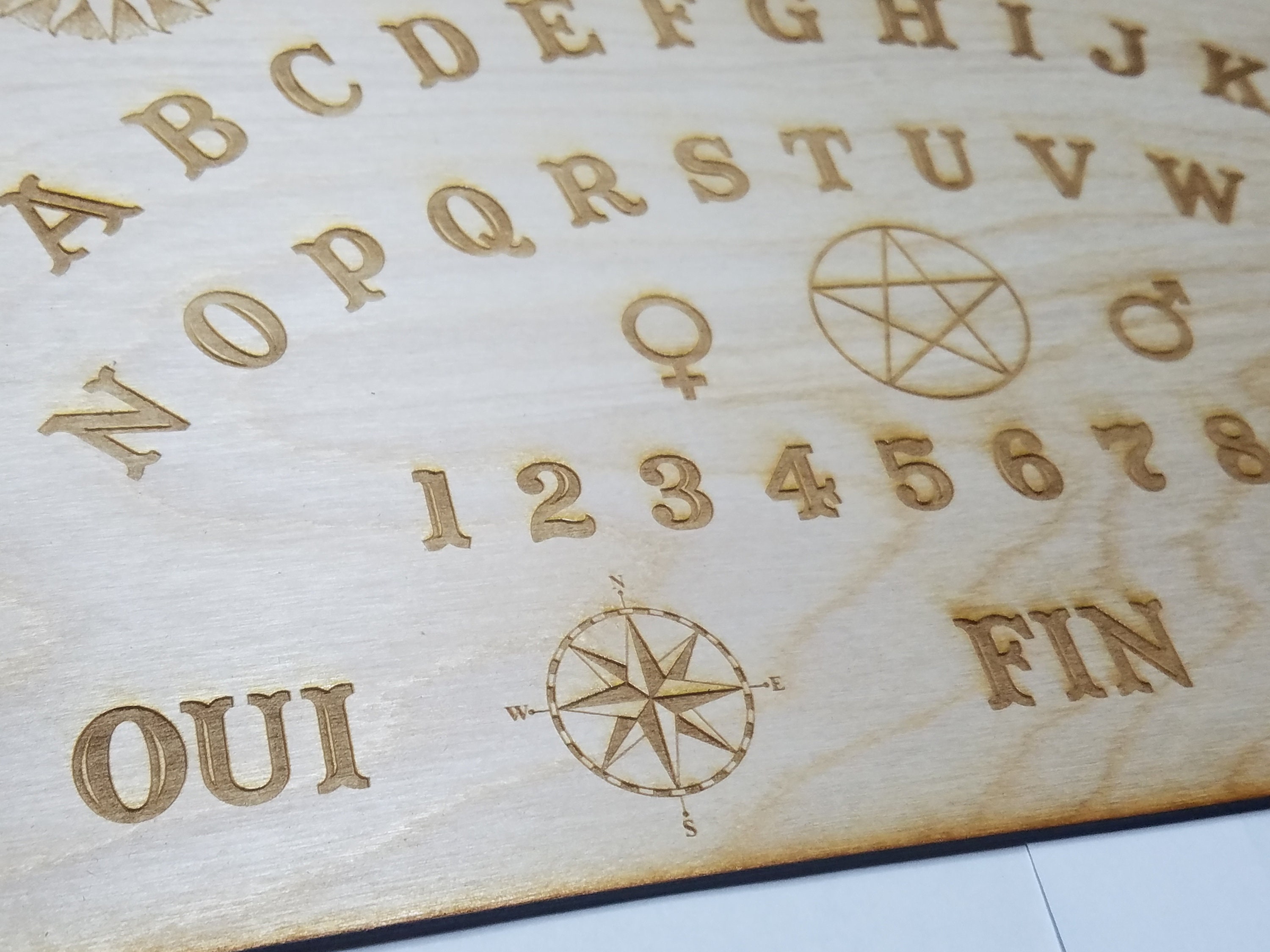 Planche ouija Charmed -  France