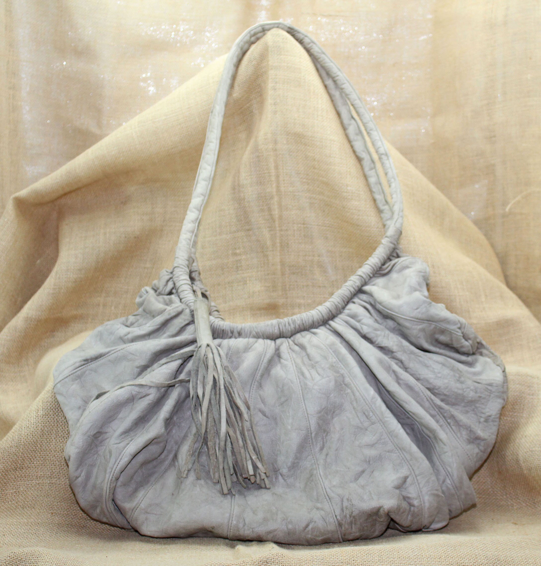 Hobo Large Shoulder Bag - Butter Crinkle