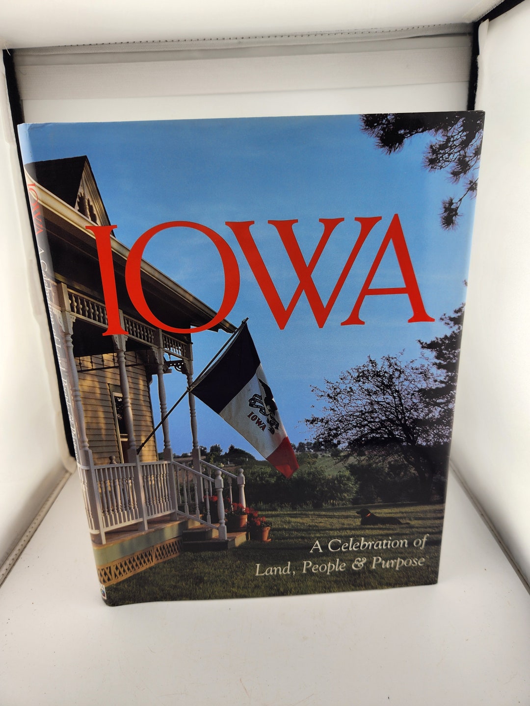 Vintage Book IOWA A Celebration of Land, People and Purpose 150 Years