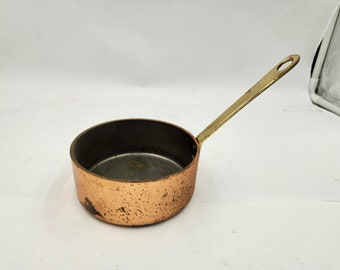 Vintage Small Heavy Copper Pot - Diameter 4" and Height is 1.5" - See below for disclaimer