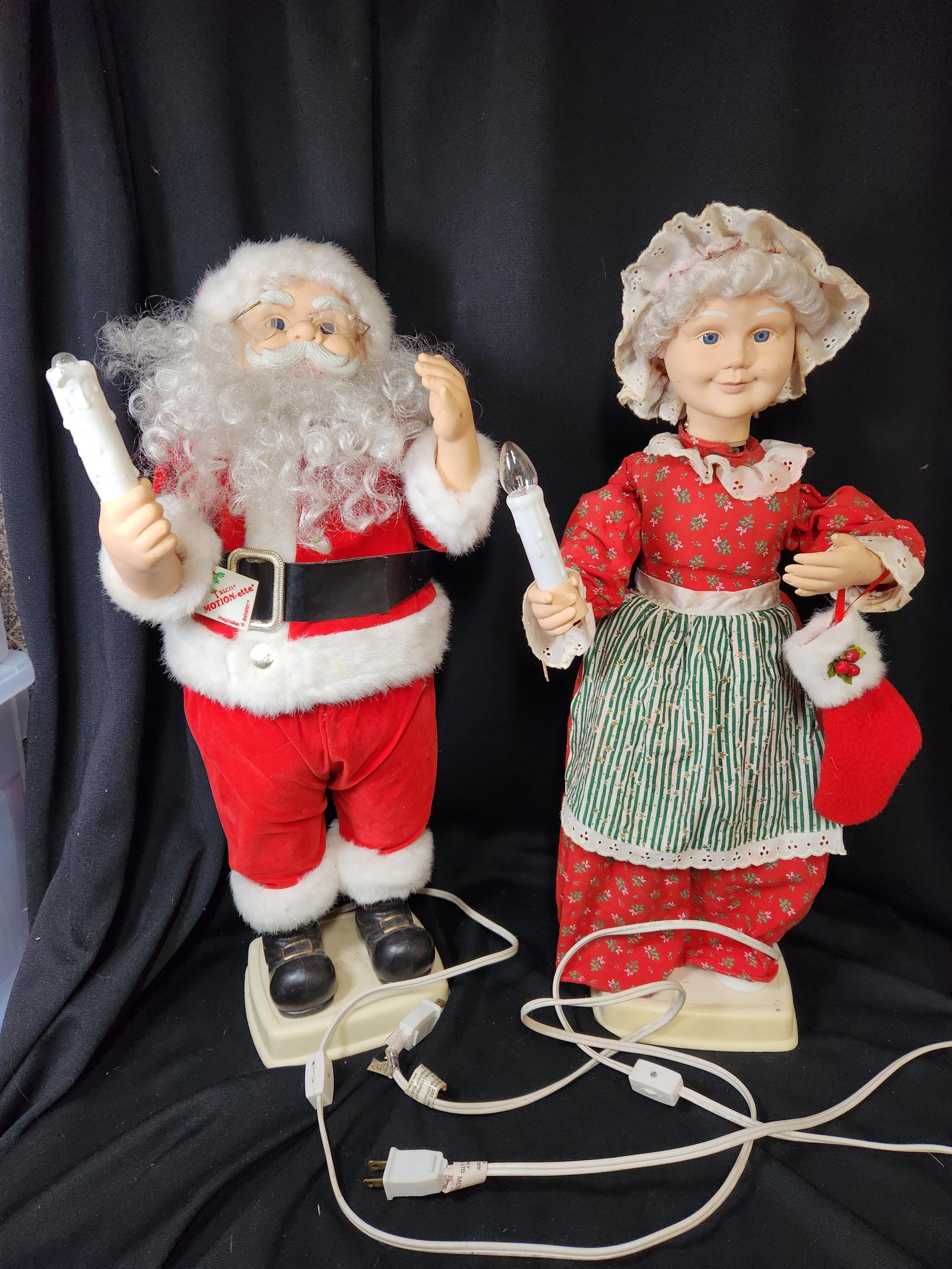 Vintage Christmas Santa Claus and Mrs. Claus - Holding Candles