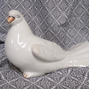 Vintage J. Willfred Hand Painted White Dove / Pigeon Figurine Division of Andrea by Sadek  Made in Portugal