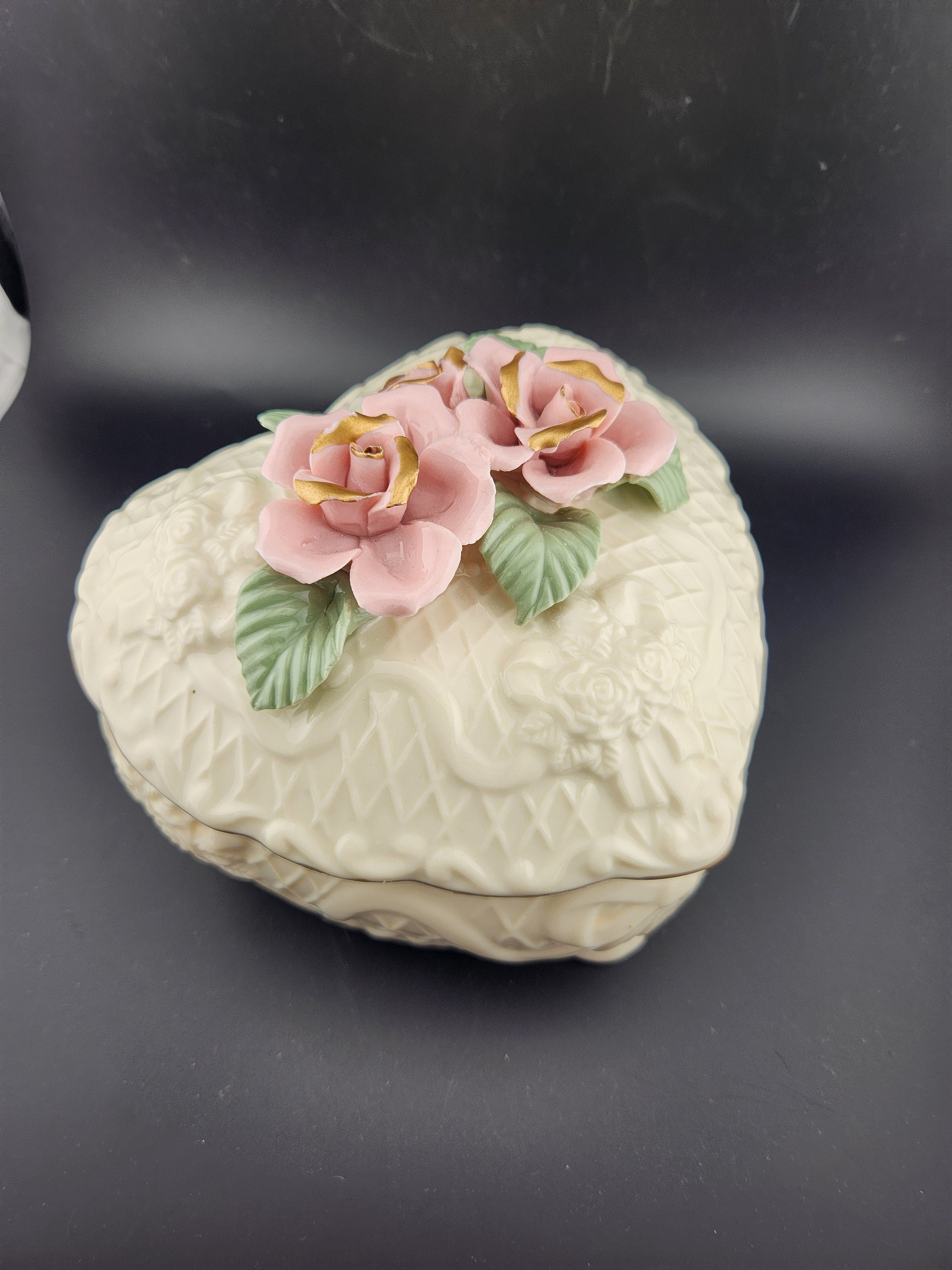 Longaberger Valentine Basket With Lid - Etsy
