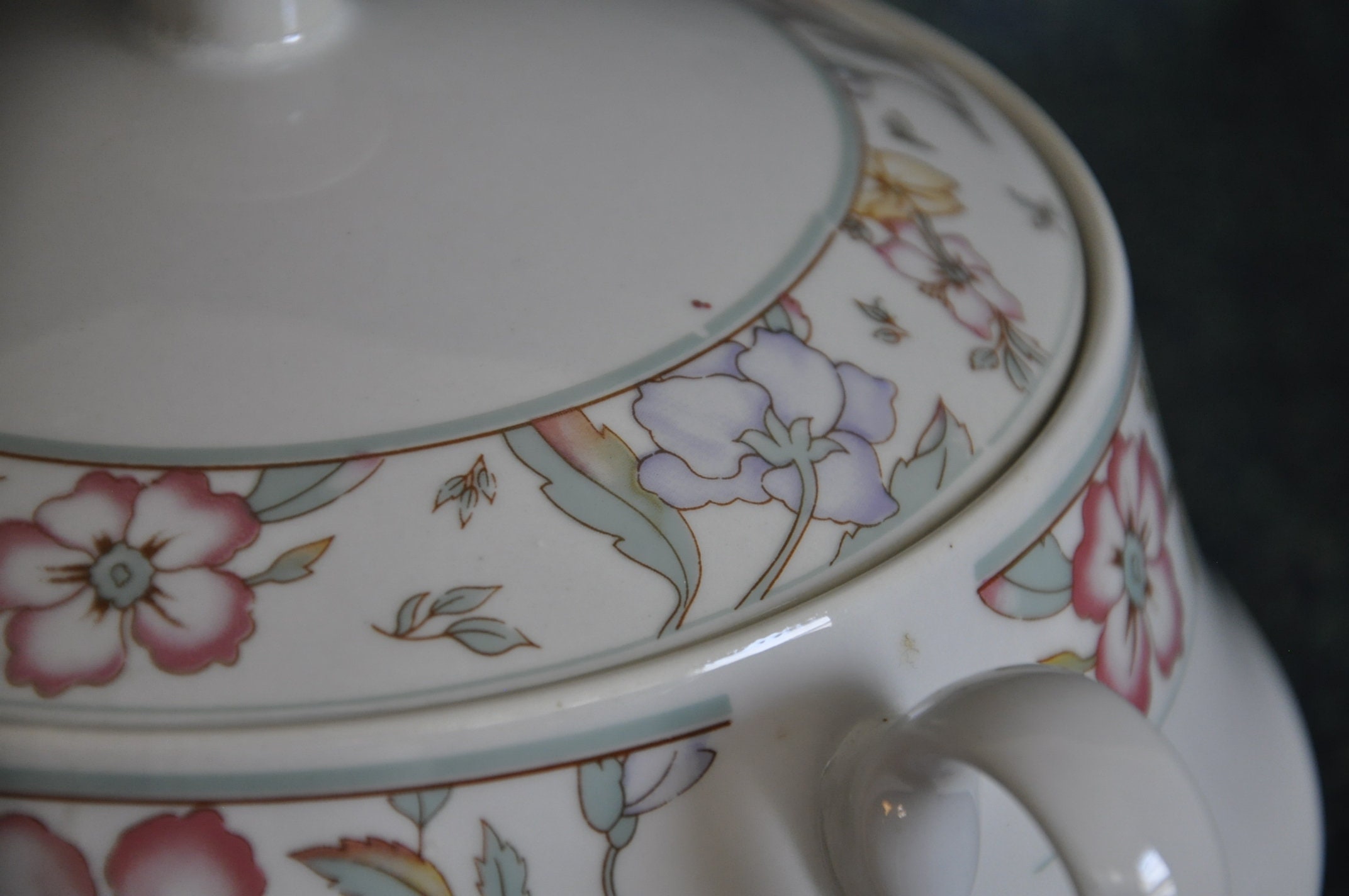 Vintage Lynns Fine China Floral Soup Bowl 2 Handle Pot With Lid