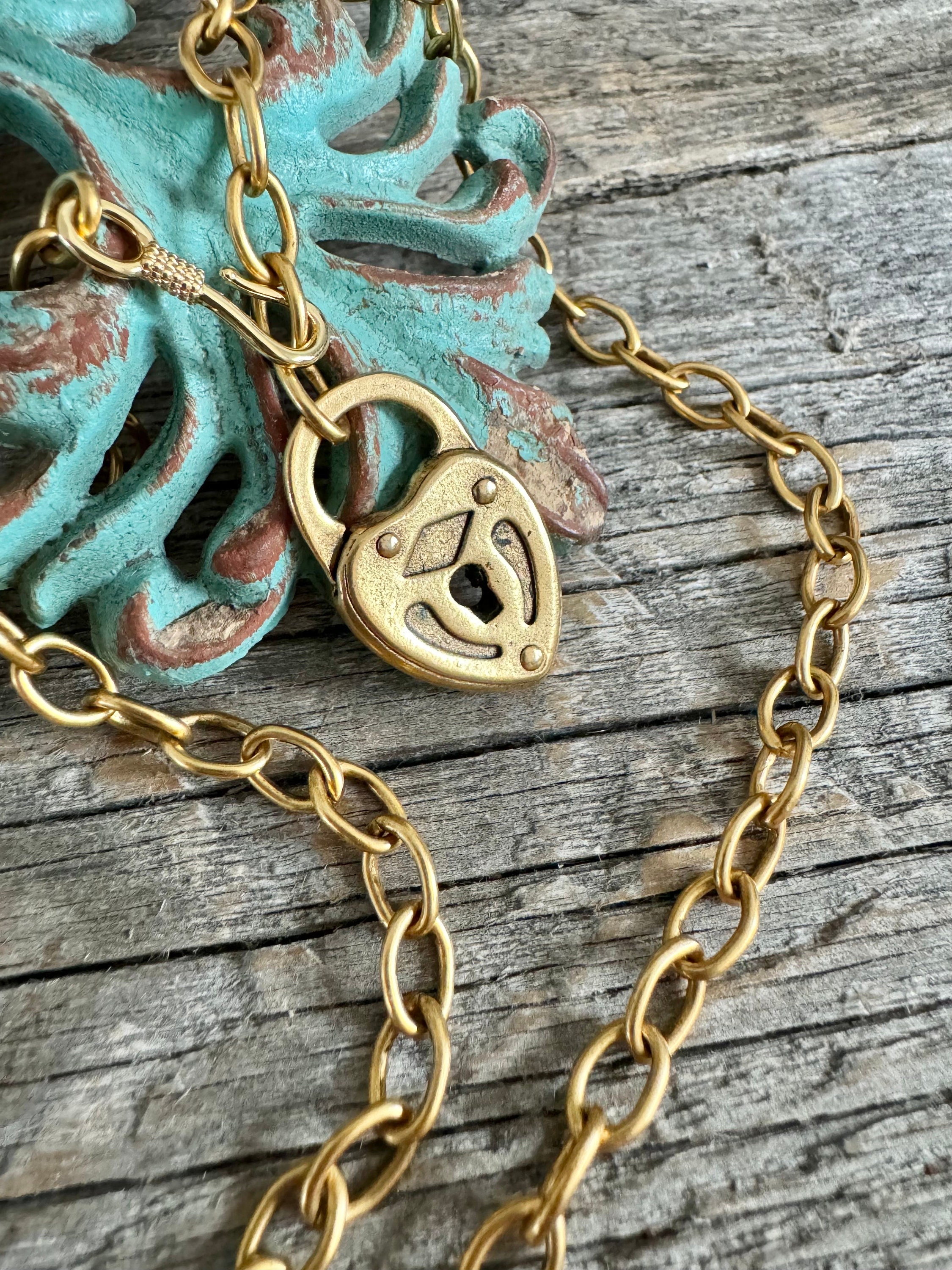 ◆VINTAGE HOLLYWOOD◆ Keyhole Heart Necklace VH249ONE001M KLY8344-