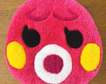 Alfombra artesanal con mechones de Marina Animal Crossing