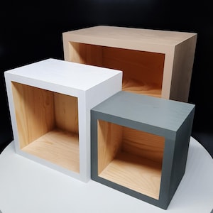 Set of 3 Deep Floating Modern Cube Shelves for Wall, Hanging Book Shelves for Living Room, Bathroom Shelf Decor, Minimalist Apartment, Plain