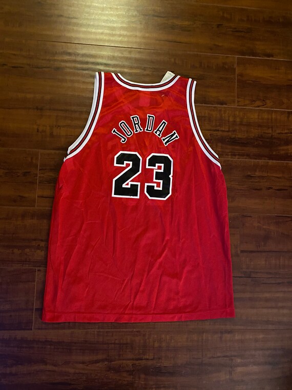 NWT Vintage 90s Michael Jordan Chicago Bulls Champion Jersey 
