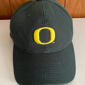 Vintage 90s Oregon Ducks Sports Specialties NCAA Green Snapback Hat Cap