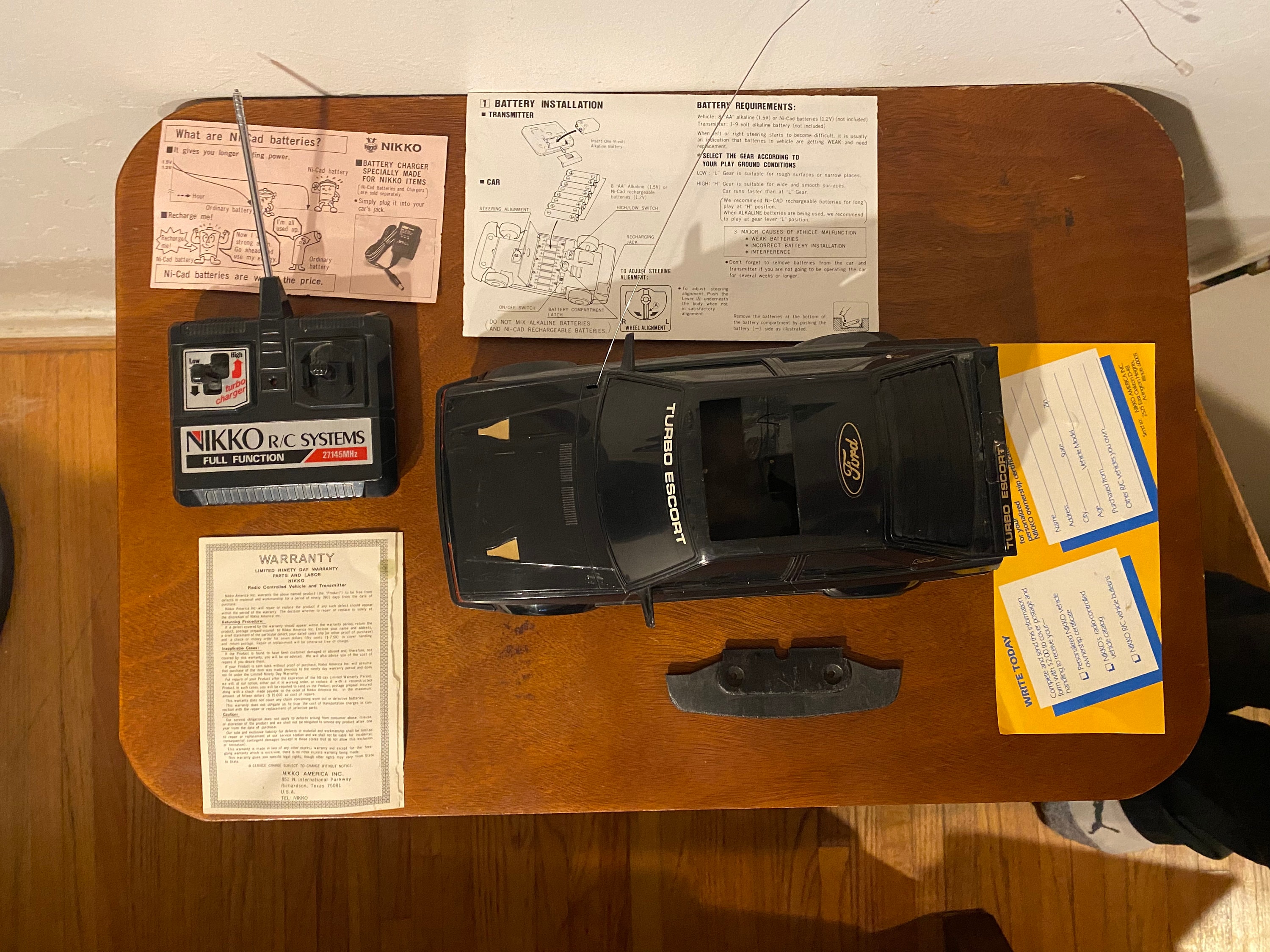 Vintage 80s Radio Control Turbo Pursuit Ford Escort Toy Car W