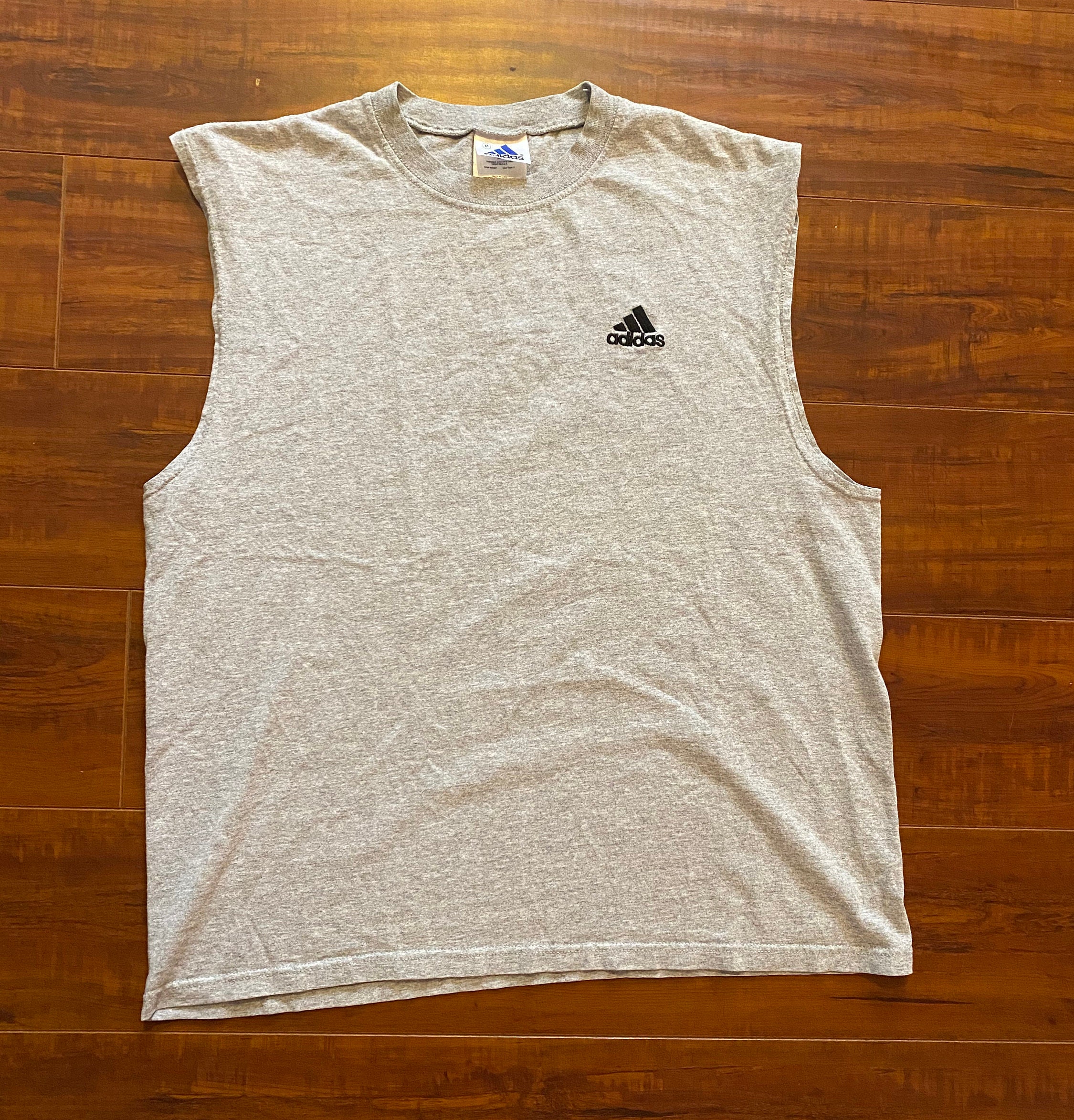 Année Monographie Gérer adidas originals long tank dv0136 μωβ Explosifs ...