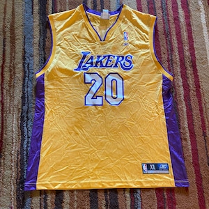 👣LA LAKERS Kobe Bryant #8 purple jersey  Kobe bryant, Kobe bryant 8,  Lakers kobe bryant