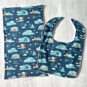Camping Adventure Baby Bib & Burp Cloth Set – Teal + Navy Wilderness Print | Handmade Baby Gift | Nature-Inspired Baby Shower | Woodland