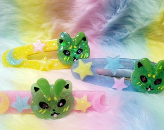 Cosmic Alien Space Kitten Kawaii hairclip