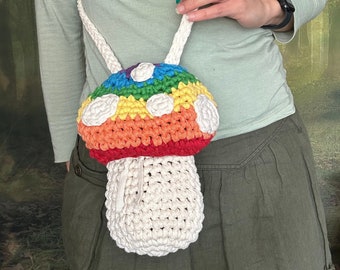 Crochet Mushroom Bag Pattern, Bulky Yarn Purse (Digital Download)