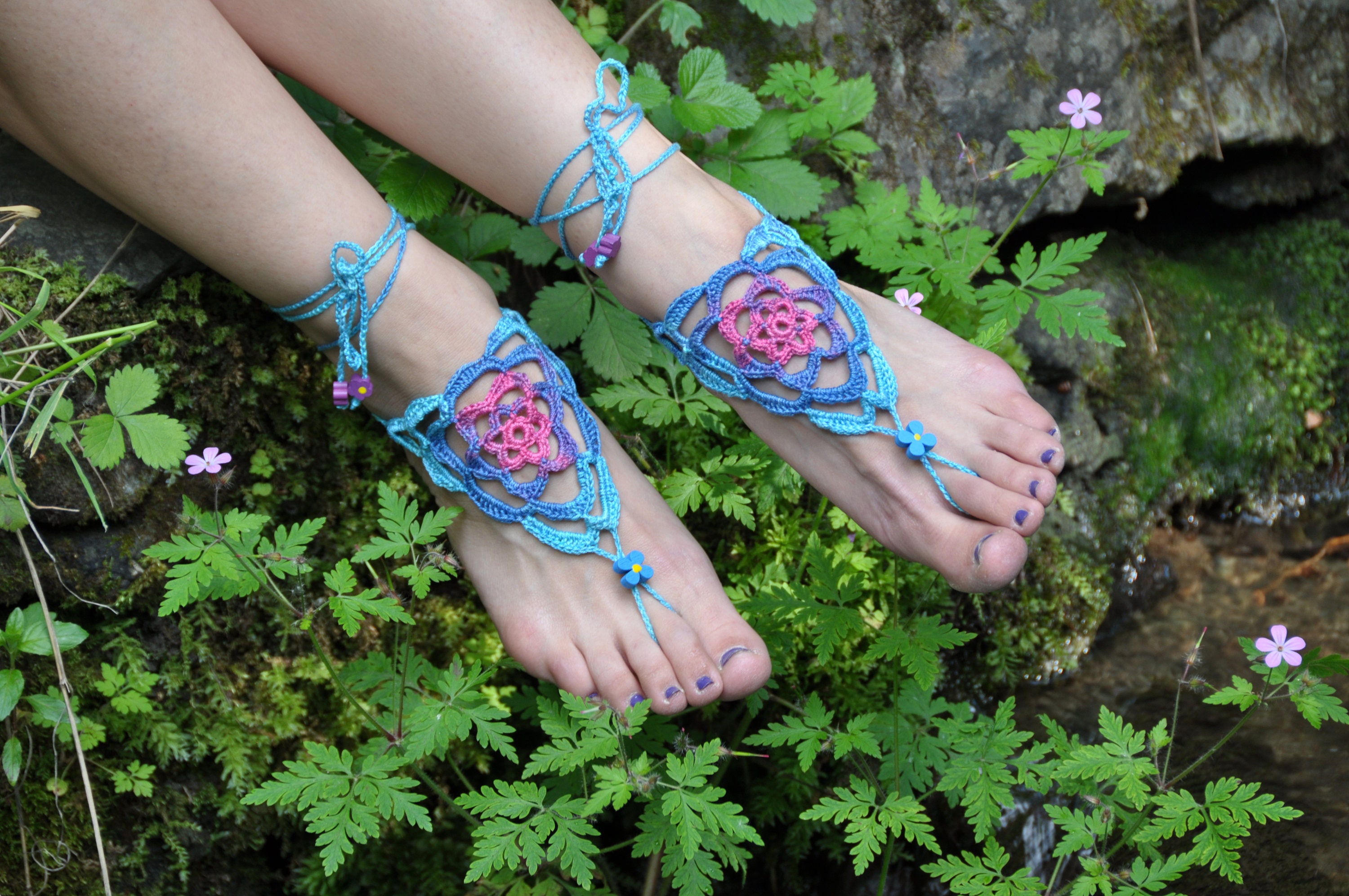 Bermuda Barefoot Sandals Free Download