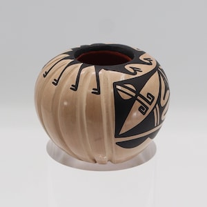 Mini Jemez Pot Melon Polished Painted Laverne Loretto Tosa 1.75" H PP