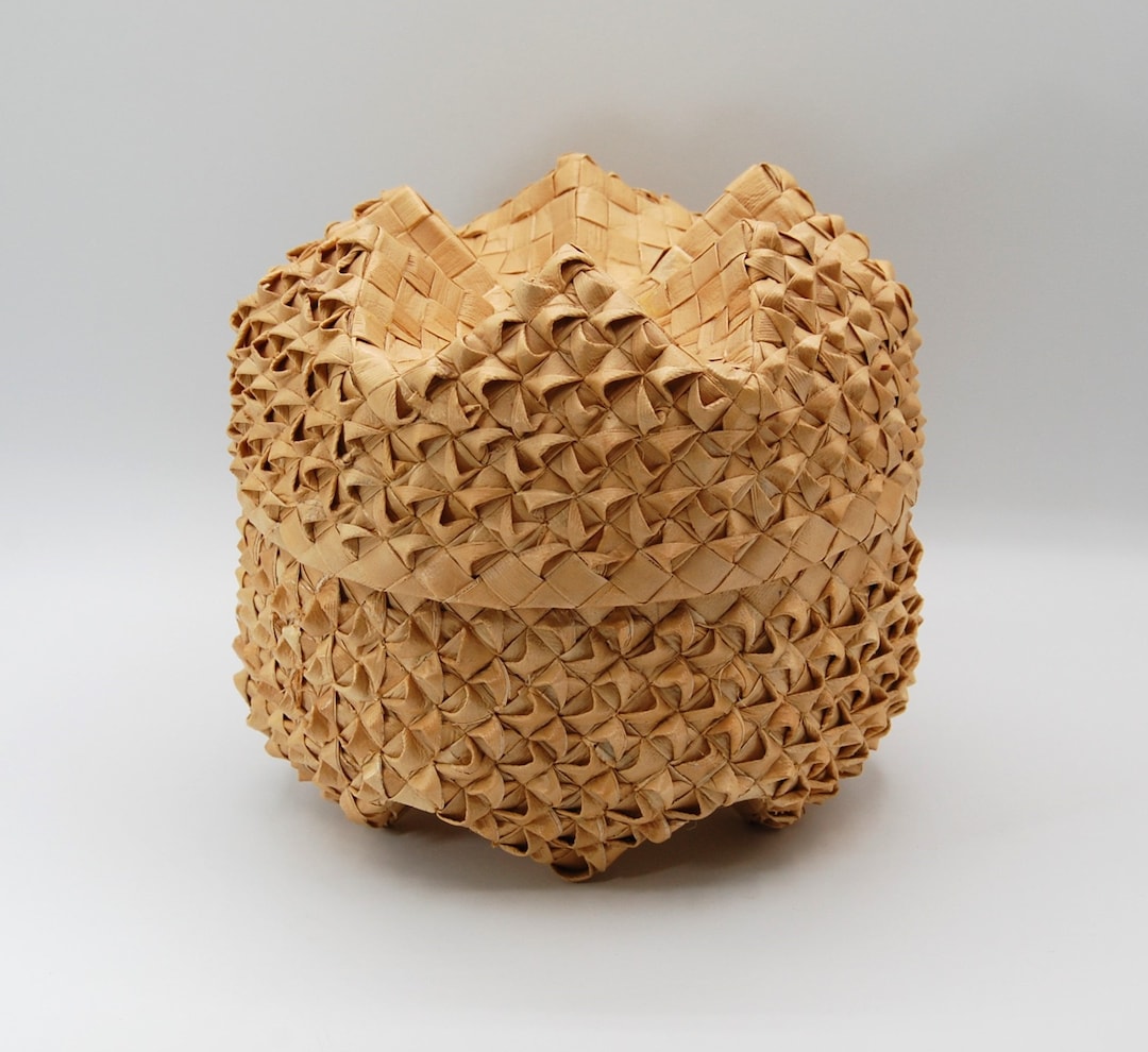 Tribal Filipino Basket Ifugao Plaited Geometric Facets Lidded Natural