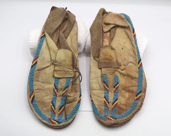 Native American Beaded Moccasins Polychrome  Leather Deerskin Adult SBM2