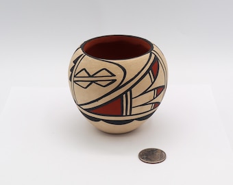 Jemez Pot Traditional Polychrome Chinana Family 3" H  HVP11