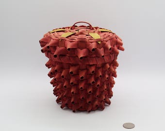 NE Wabanaki Strawberry Basket Maine  Curly Large Passamoquoddy Ash 8" H