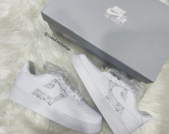 nike women's air force 1 iridescent pearl