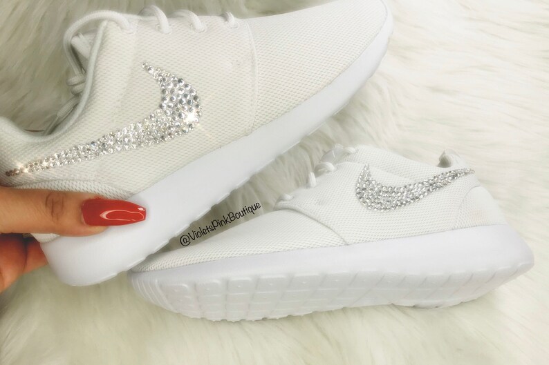 nike swarovski rose