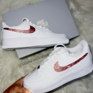 Bling Nike Pink Glitter Air Force 1 Women&#39;s Custom Sneakers Nike Air Force Shoes