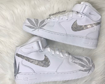 Louis Vuitton Glitter Accents Sneakers 10.5