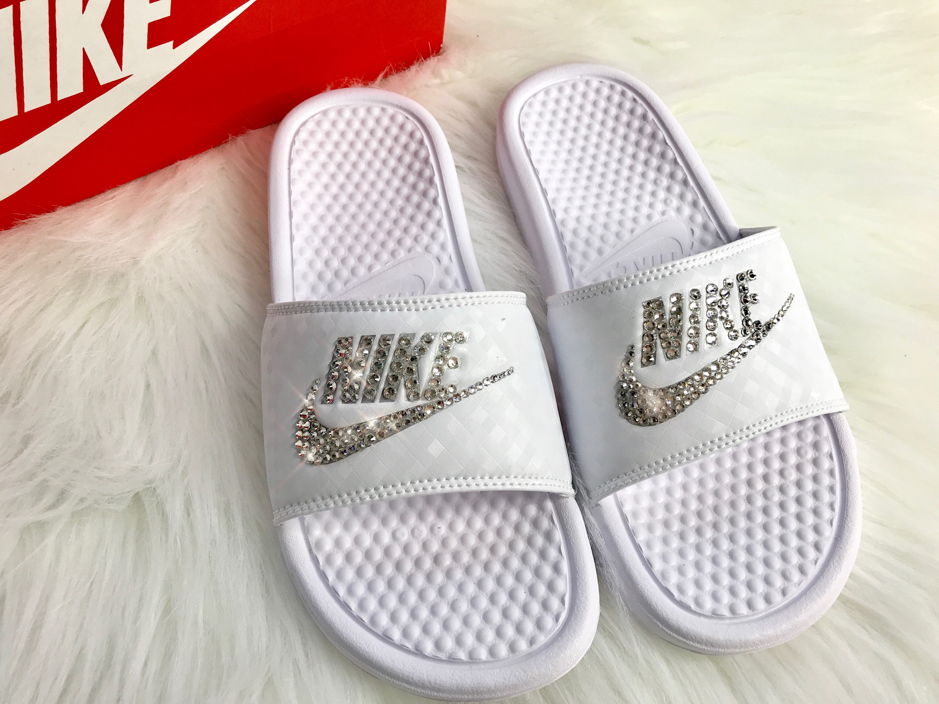 Bling Nike Slides Custom en blanco con cristales - Etsy España