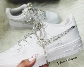 スワロフスキー レディース ナイキ エア ジョーダン レトロ 1 ミッド