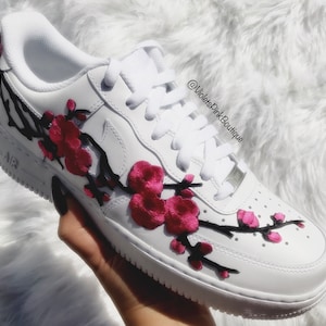 Custom Nike Air Force 1 Cherry Blossoms Embroidered Shoes Women&#39;s White Custom Sneakers- Gift ideas