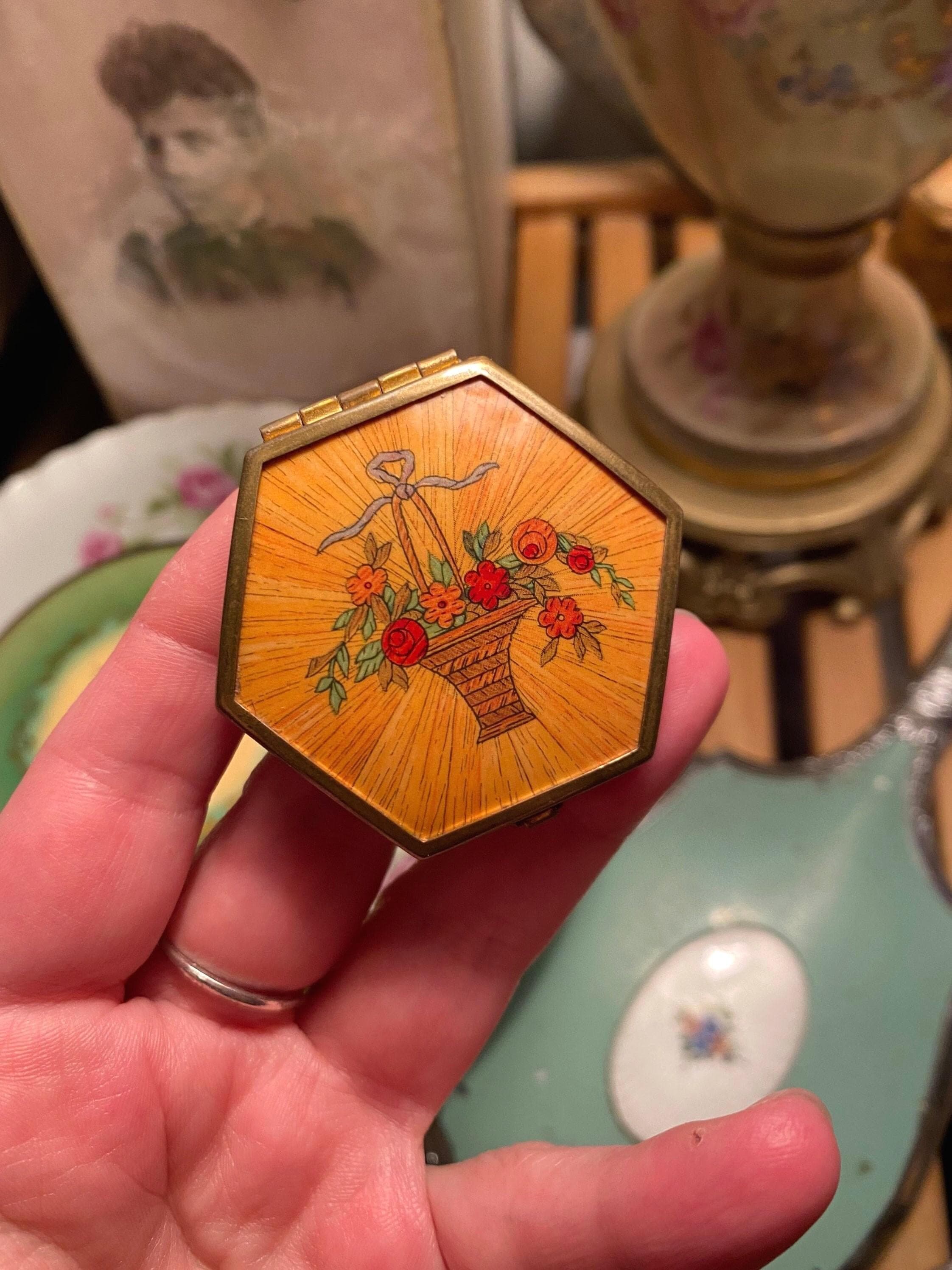 Vintage Art Deco 1930s Houbigant Small Purse Size Hexagonal Gold Flower Basket Makeup Case Mirror Powder Compact