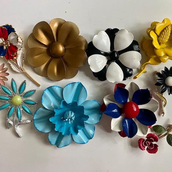 Mod Enamel Vintage Bold Flowers 1960’s Metal Summer Brooches Bright Hues Brooch Pin Floral Jewelry Flower Power Sarah Coventry Daisy