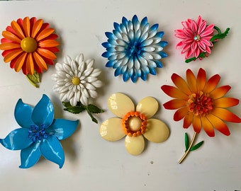 Happy Vintage Mod 1960’s Enamel Metal Flower Power Brooches Textured & Bold Springtime Brooch Pin Floral Jewelry Flowers Daisy Daisies Bloom